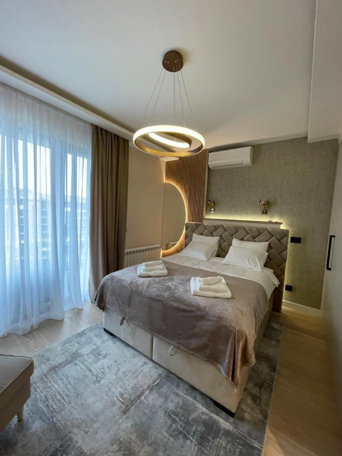 Bw Elena Apartment *